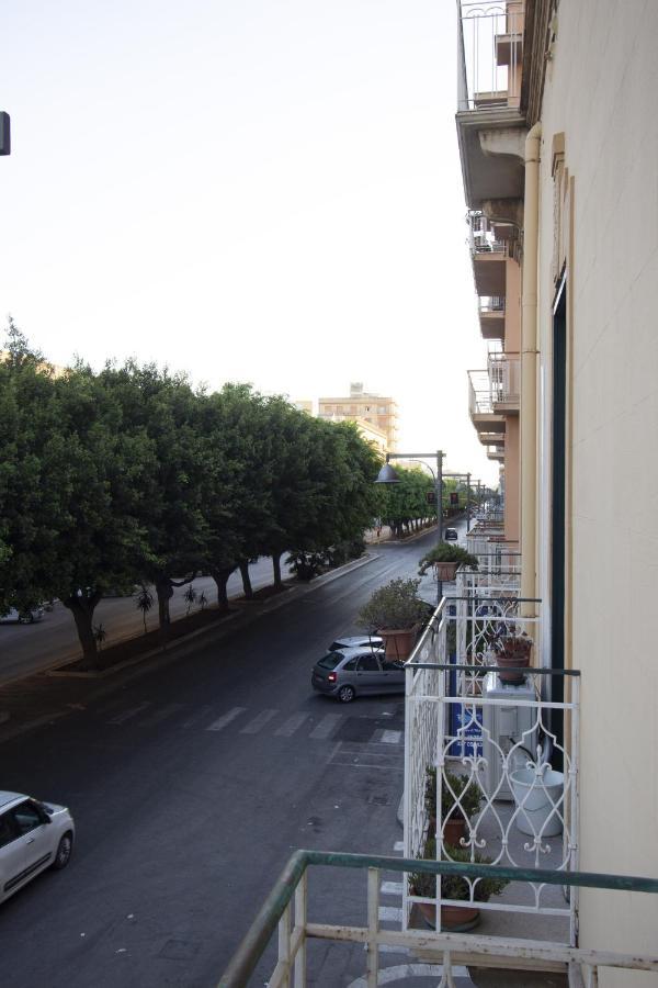 Giallocorallo - Casa Vacanze تراباني المظهر الخارجي الصورة